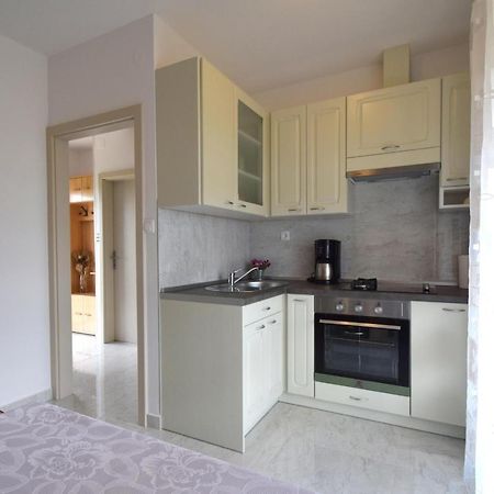 Apartment Biserka Malinska Exteriér fotografie